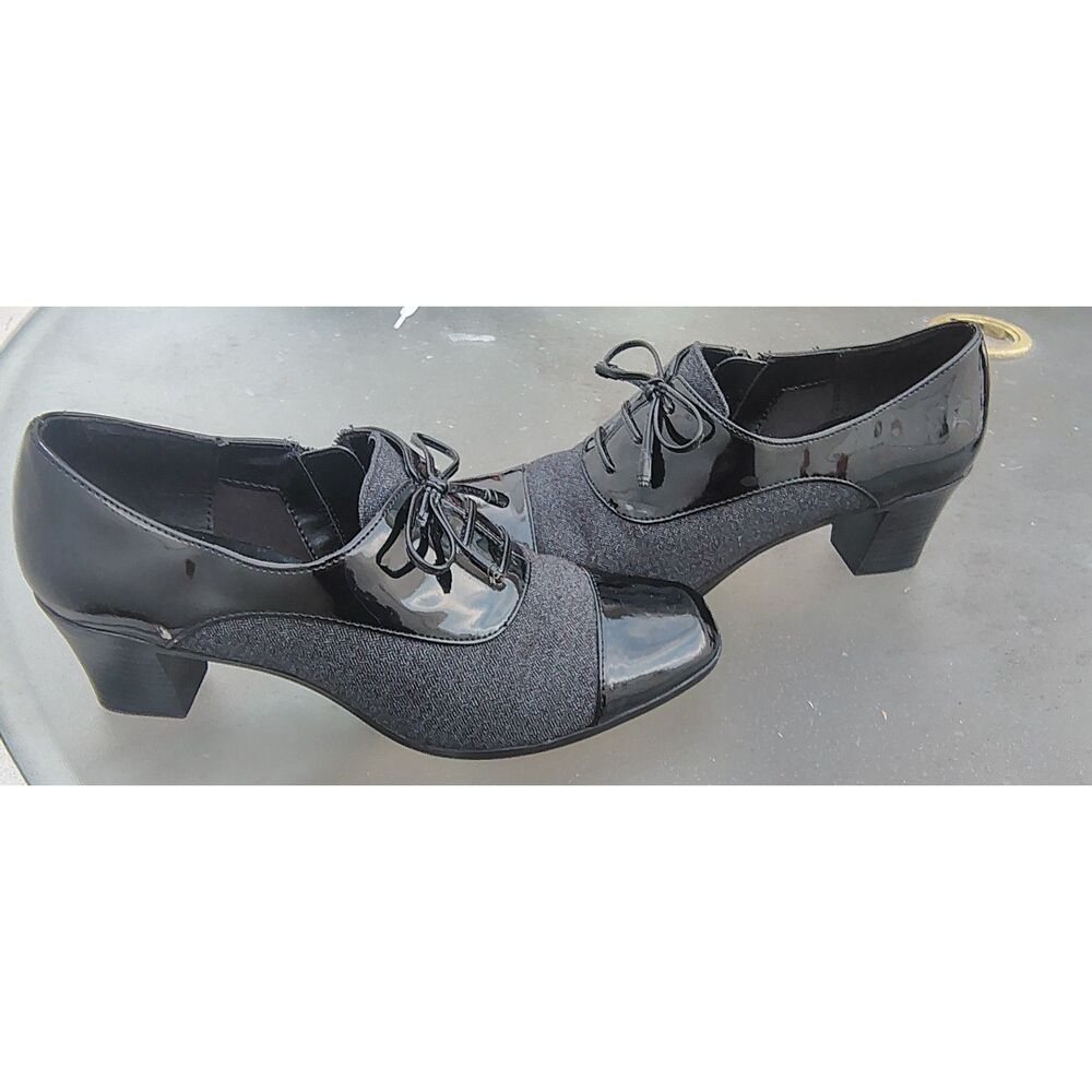 Covington Women's Sz 6 Black Oxford Pumps Lace Up Side Zip Block Heel NWOT